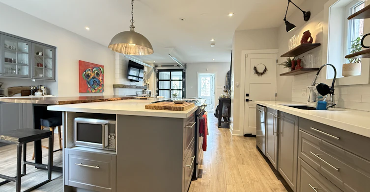 48 Albani Street, Toronto, ON, M8V 1X2 - 3