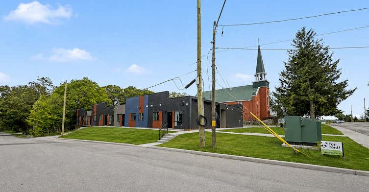 6-199 Pine Street, Tay, ON, L0K 2C0