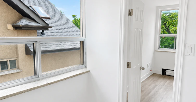 U31-140 Springhurst 31 Avenue, Toronto, ON, M6K 1C1 - 13