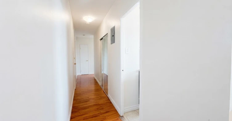 U31-140 Springhurst 31 Avenue, Toronto, ON, M6K 1C1 - 8