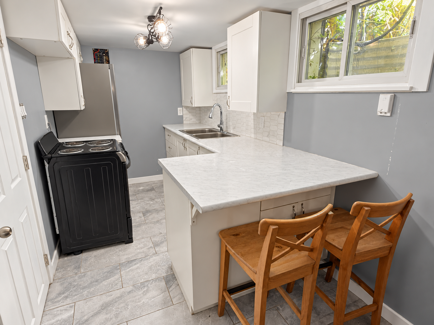 103-200 Craydon Road, Whitby, ON, L1N 2B6 - 4
