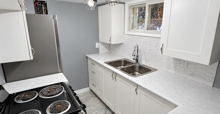103-200 Craydon Road, Whitby, ON, L1N 2B6 - 5