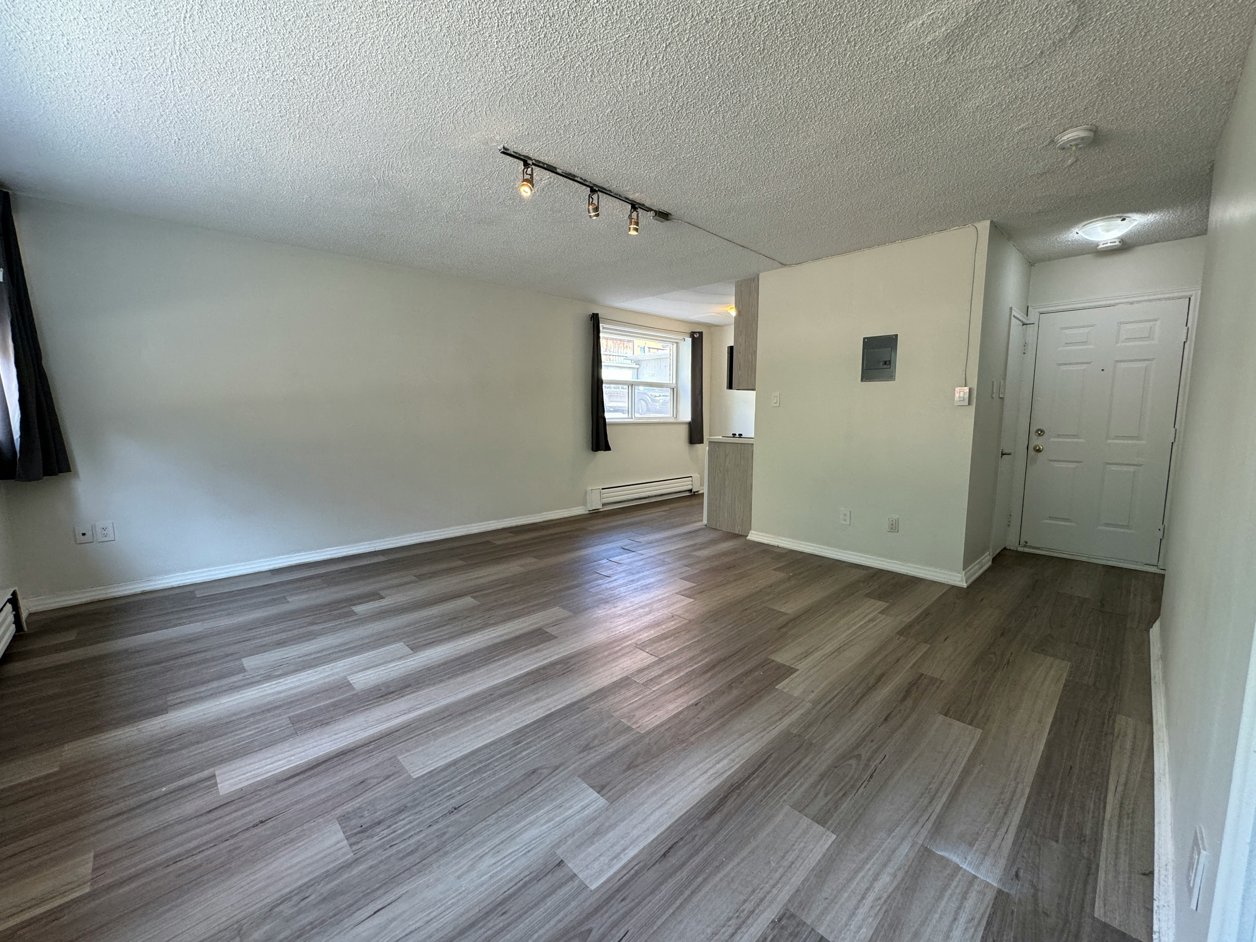 3-140 Springhurst Avenue, Toronto, ON, M6K 1C1 - 8