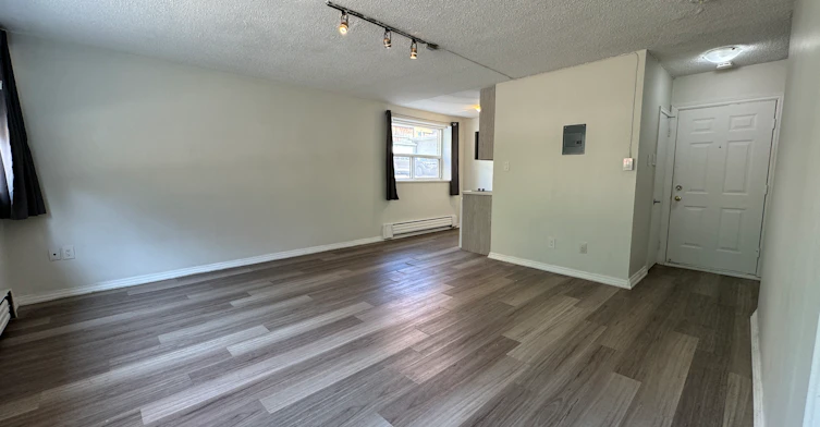 3-140 Springhurst Avenue, Toronto, ON, M6K 1C1 - 8