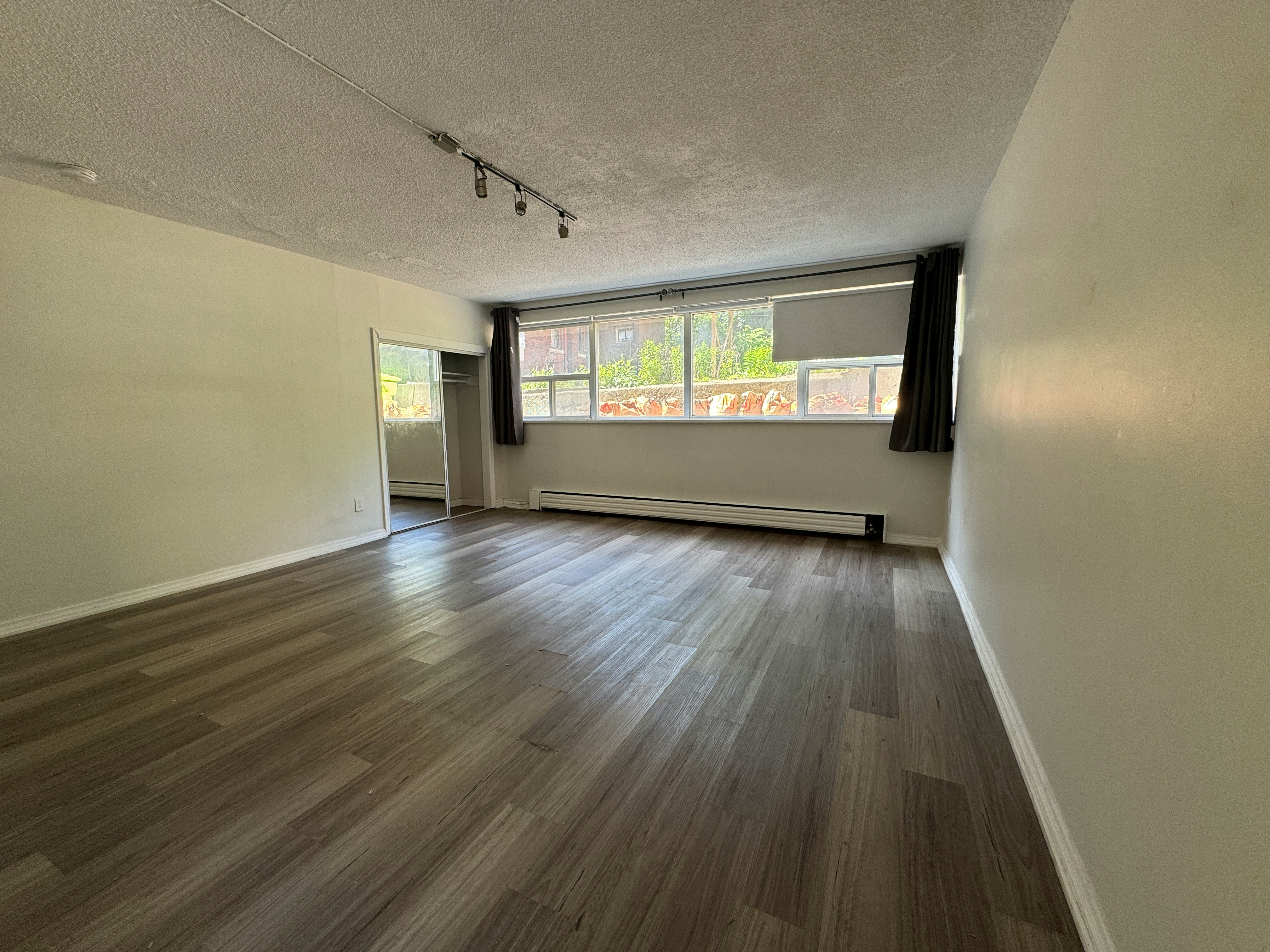 3-140 Springhurst Avenue, Toronto, ON, M6K 1C1 - 7