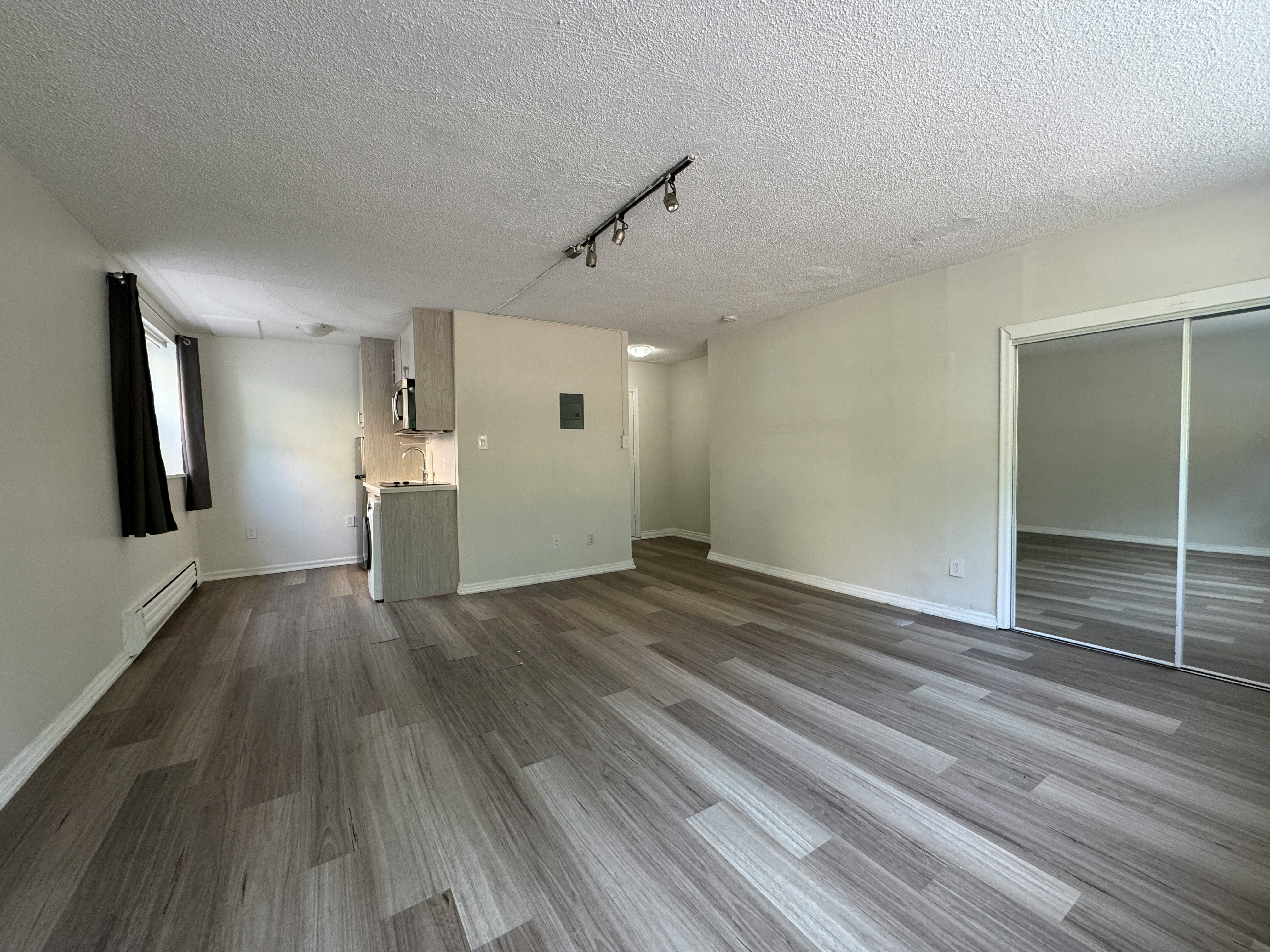 3-140 Springhurst Avenue, Toronto, ON, M6K 1C1 - 5