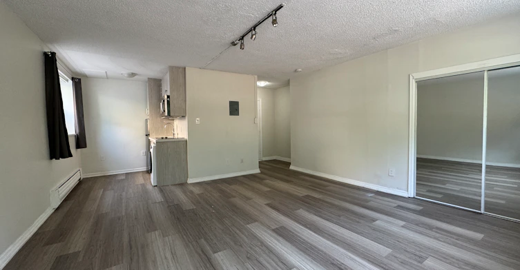 3-140 Springhurst Avenue, Toronto, ON, M6K 1C1 - 5