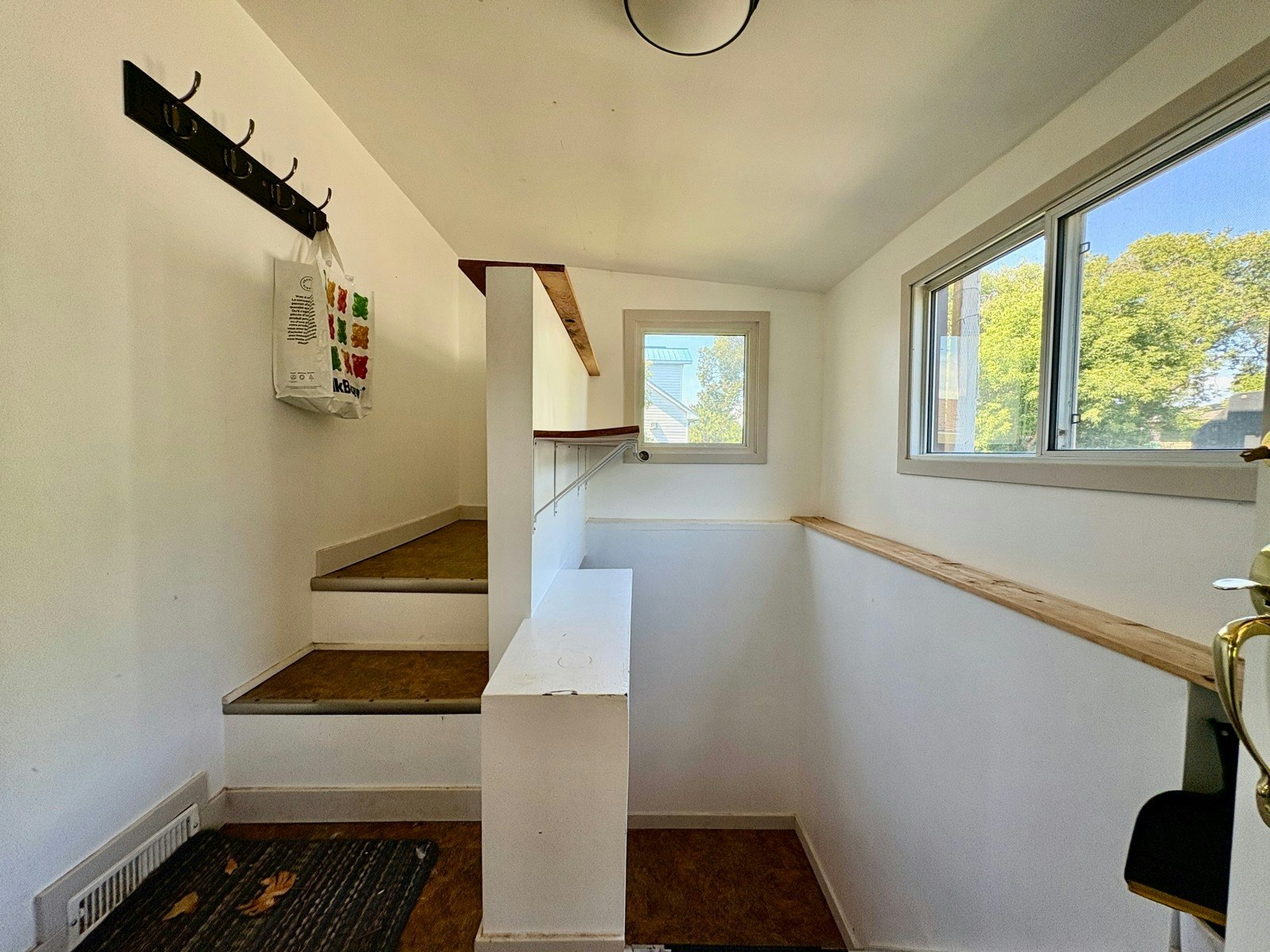 24 Mona Street, Thunder Bay, ON, P7A 6X8 - 14