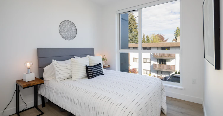 153 East 4th Street, North Vancouver, BC, V7L 1H5 - 14