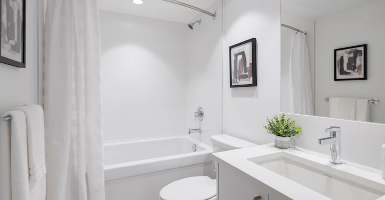 153 East 4th Street, North Vancouver, BC, V7L 1H5 - 13