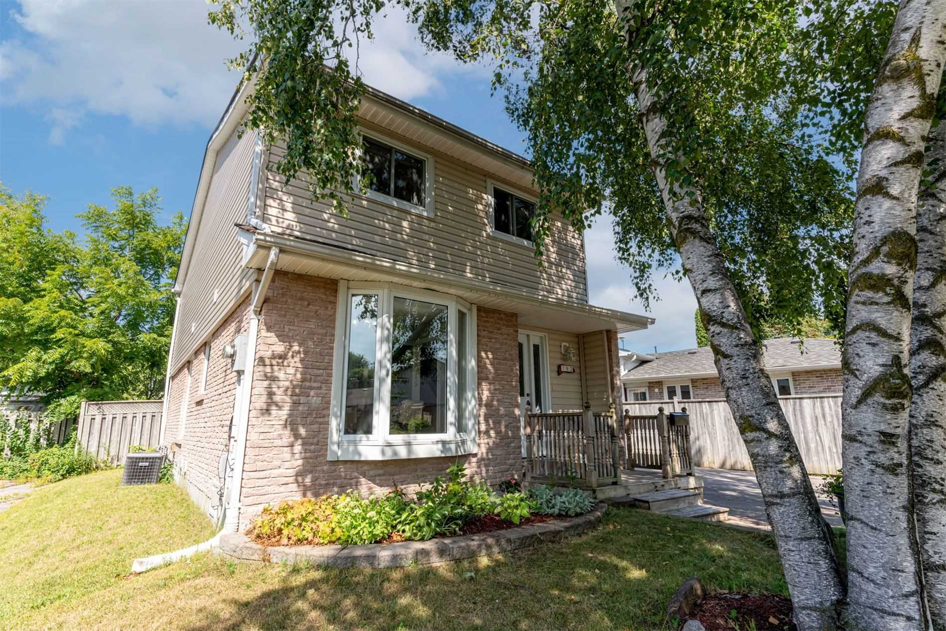 792 Hillcroft Street, Oshawa, ON, L1G 7H6