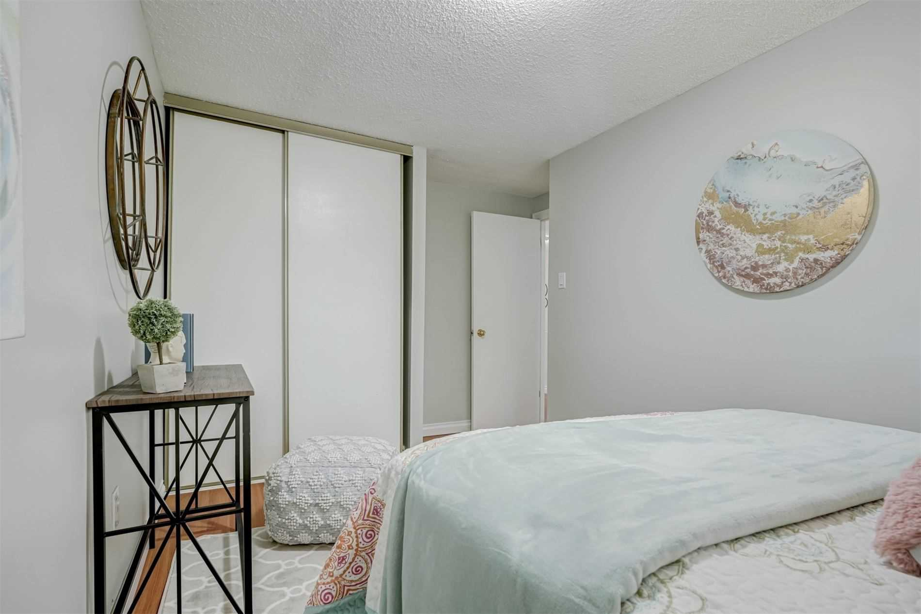 792 Hillcroft Street, Oshawa, ON, L1G 7H6 - 15