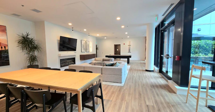 606-3594 North Malsum Vancouver Drive, North Vancouver, BC - 20