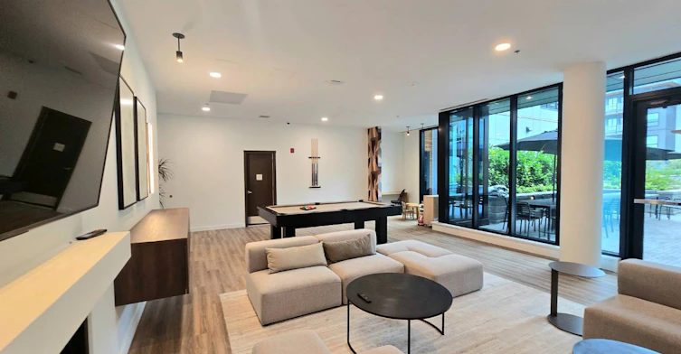 606-3594 North Malsum Vancouver Drive, North Vancouver, BC - 22