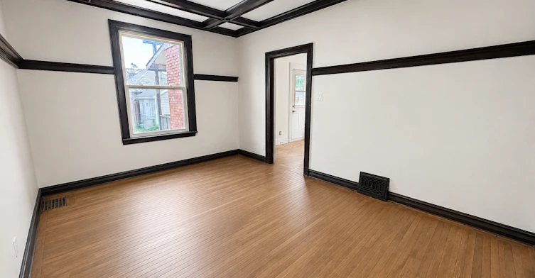 Unit 1-108 Kensington Avenue N, Hamilton, ON, L8L 7N2 - 8