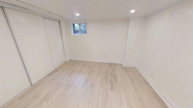 Lower (3)-244 Boulton Avenue, Toronto, ON, M4M 2K1 - 8