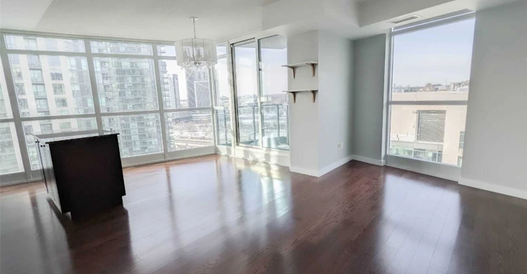 1910-215 Fort York Boulevard, Toronto, ON, M5V 4A2 - 3