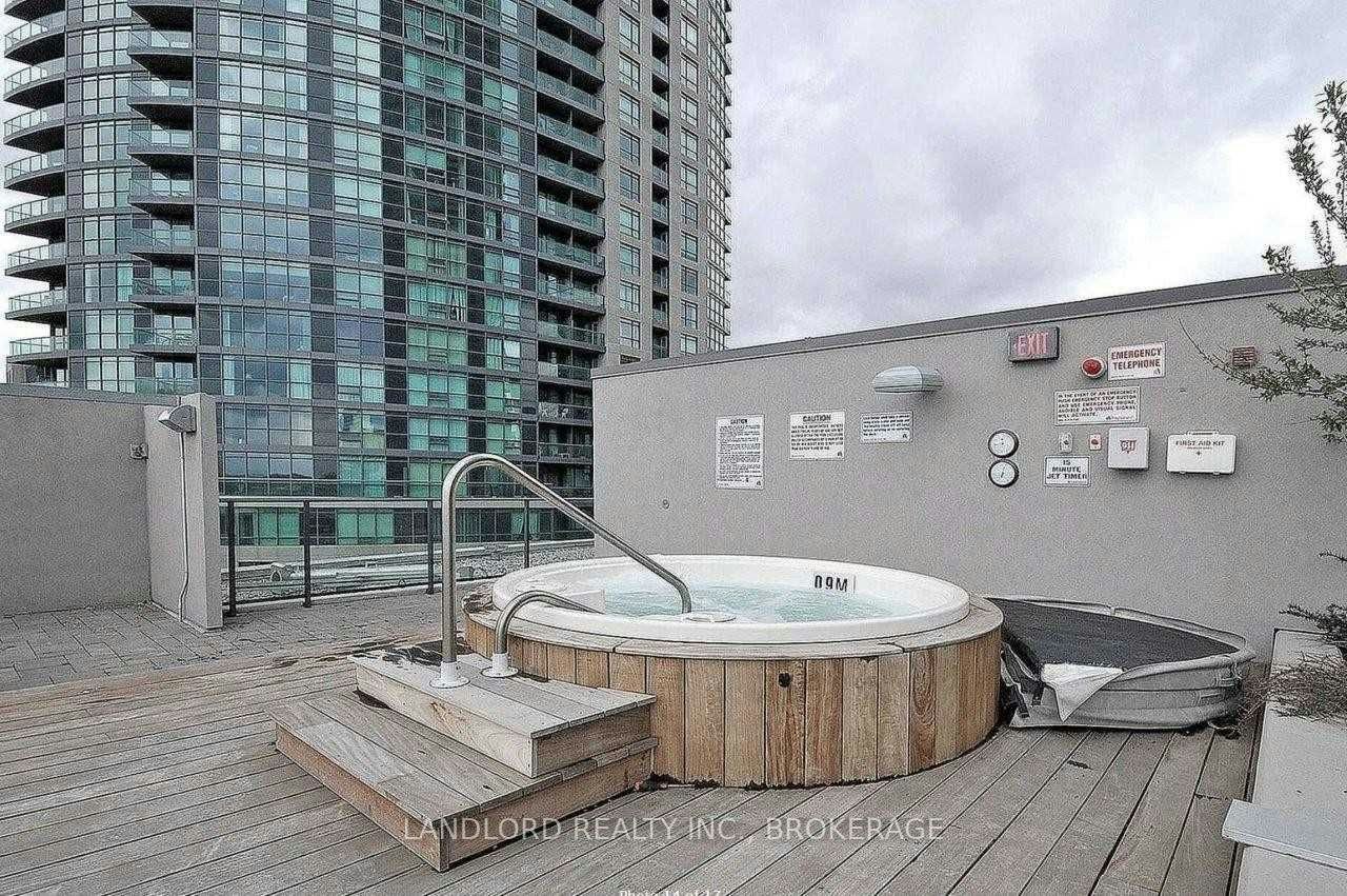 1910-215 Fort York Boulevard, Toronto, ON, M5V 4A2 - 22