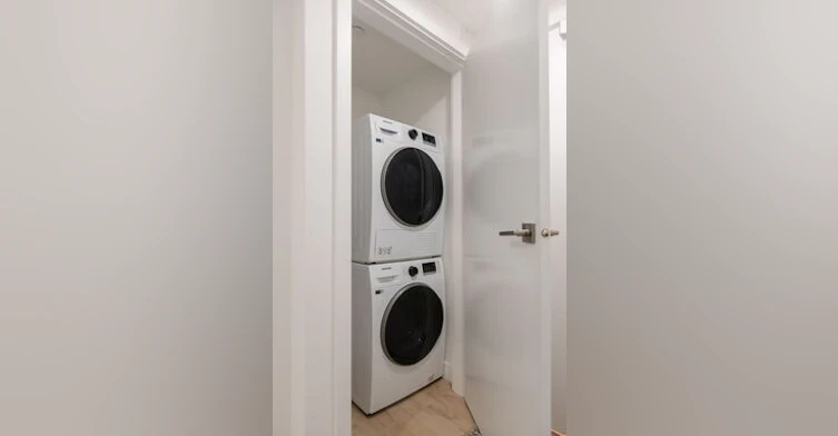 153 E 4th Street, North Vancouver, BC, V7L 1H5 - 22