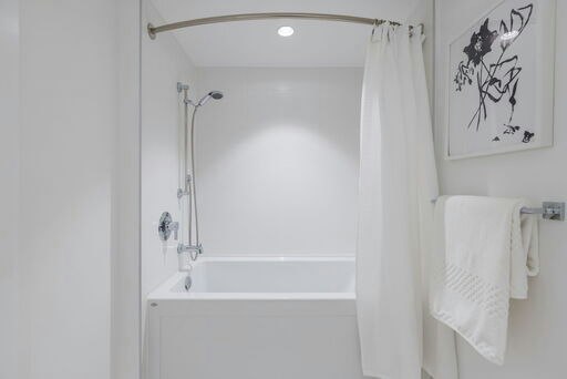 153 E 4th Street, North Vancouver, BC, V7L 1H5 - 16
