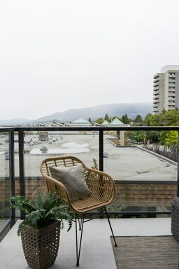 153 E 4th Street, North Vancouver, BC, V7L 1H5 - 17
