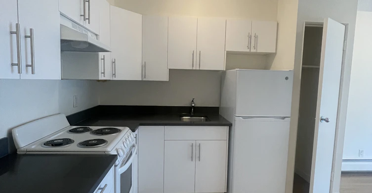 309-2228 Franklin Street, Vancouver, BC, V5L 1R9 - 4