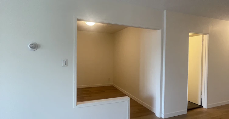 309-2228 Franklin Street, Vancouver, BC, V5L 1R9 - 2
