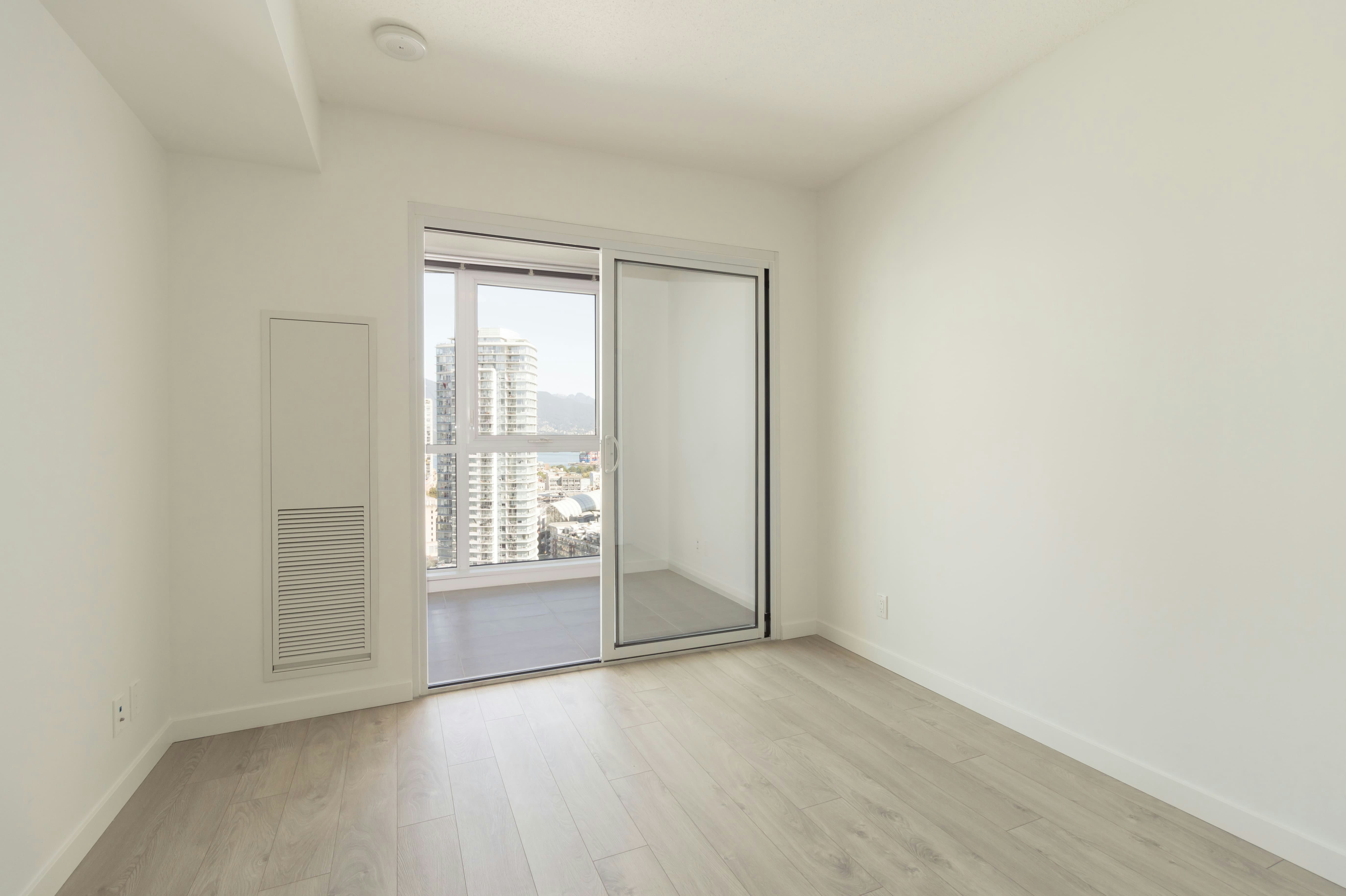 2810-685 Pacific Boulevard, Vancouver, BC, V6B 0R4 - 3