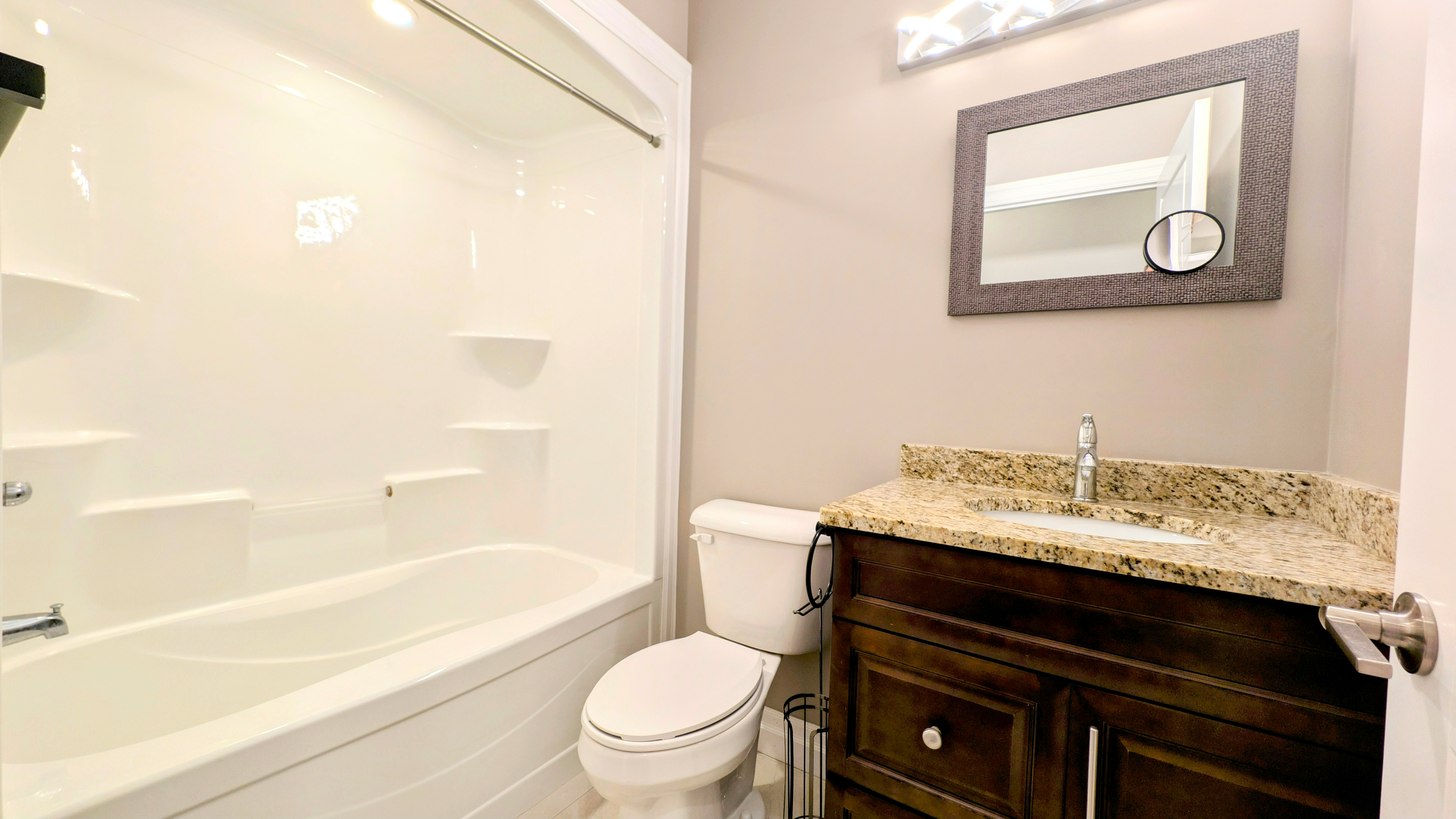 1947 Ethan Court, Windsor, ON, N8T 0B3 - 11