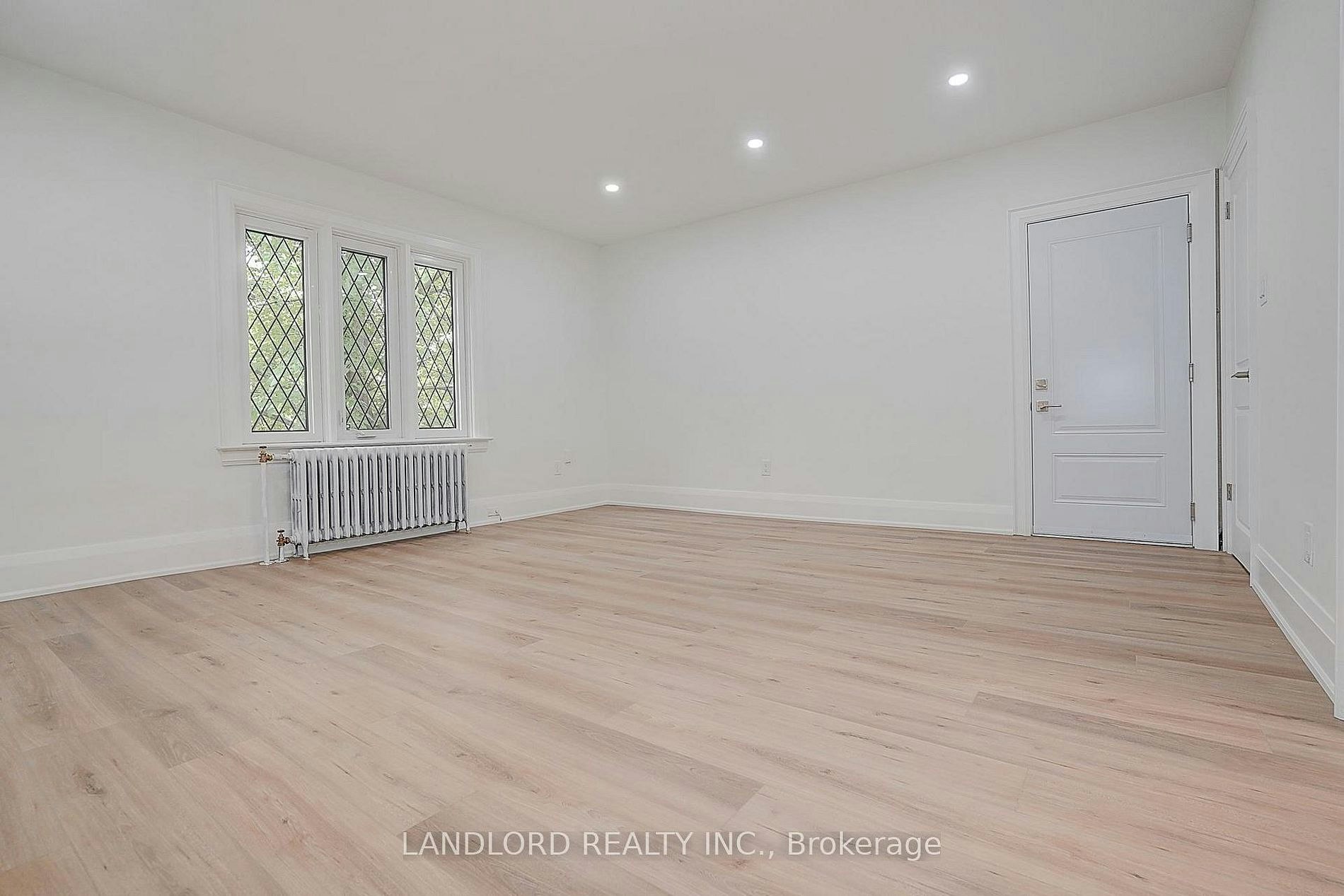 12-2520 Bloor Street West, Toronto, ON, M6S 1R8 - 12