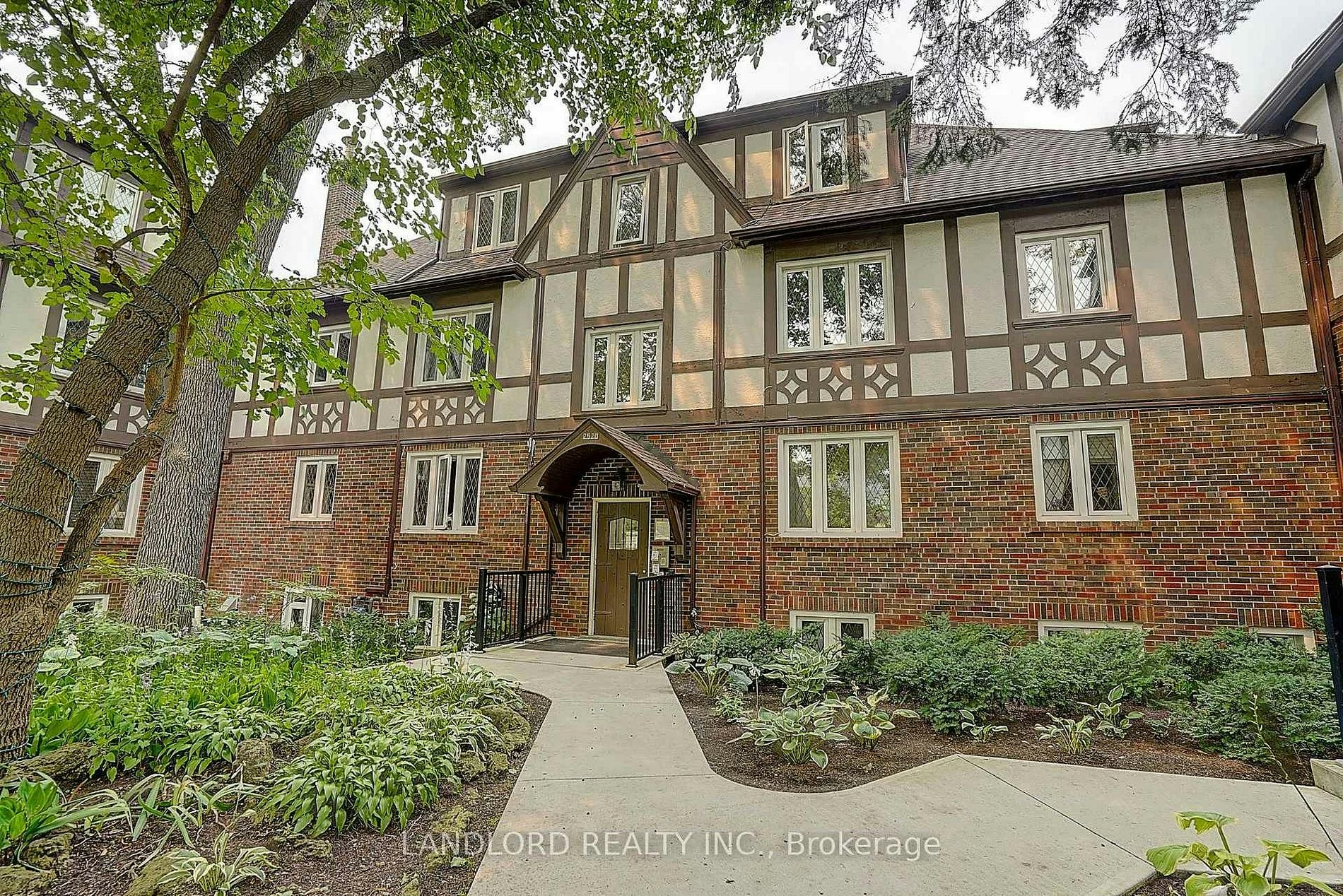 12-2520 Bloor Street West, Toronto, ON, M6S 1R8 - 36