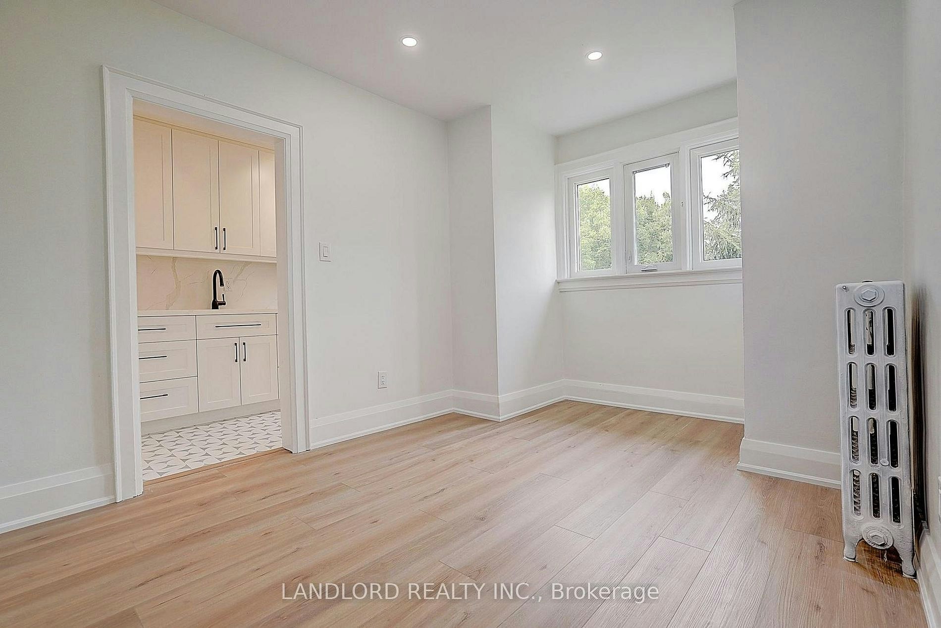 12-2520 Bloor Street West, Toronto, ON, M6S 1R8 - 16