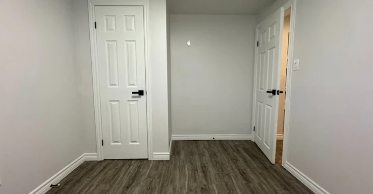Basement-74 Peel Street, Barrie, ON, L4M 3L4 - 9