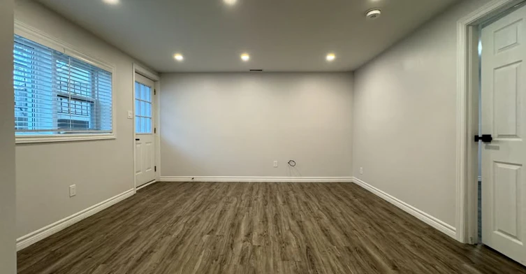 Basement-74 Peel Street, Barrie, ON, L4M 3L4 - 7