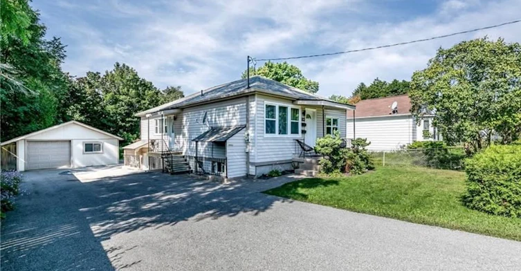 Basement-74 Peel Street, Barrie, ON, L4M 3L4 - 2