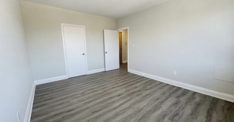 U301-36 Wood Glen Road, Toronto, ON, M1N 2V9 - 8