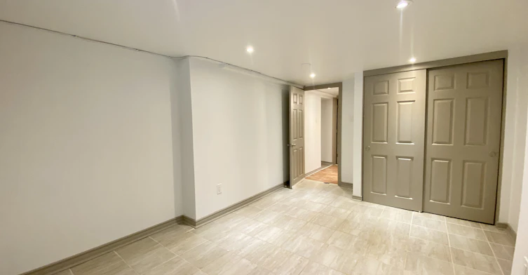 5-209 Madison Avenue, Toronto, ON, M5R 2S6 - 17