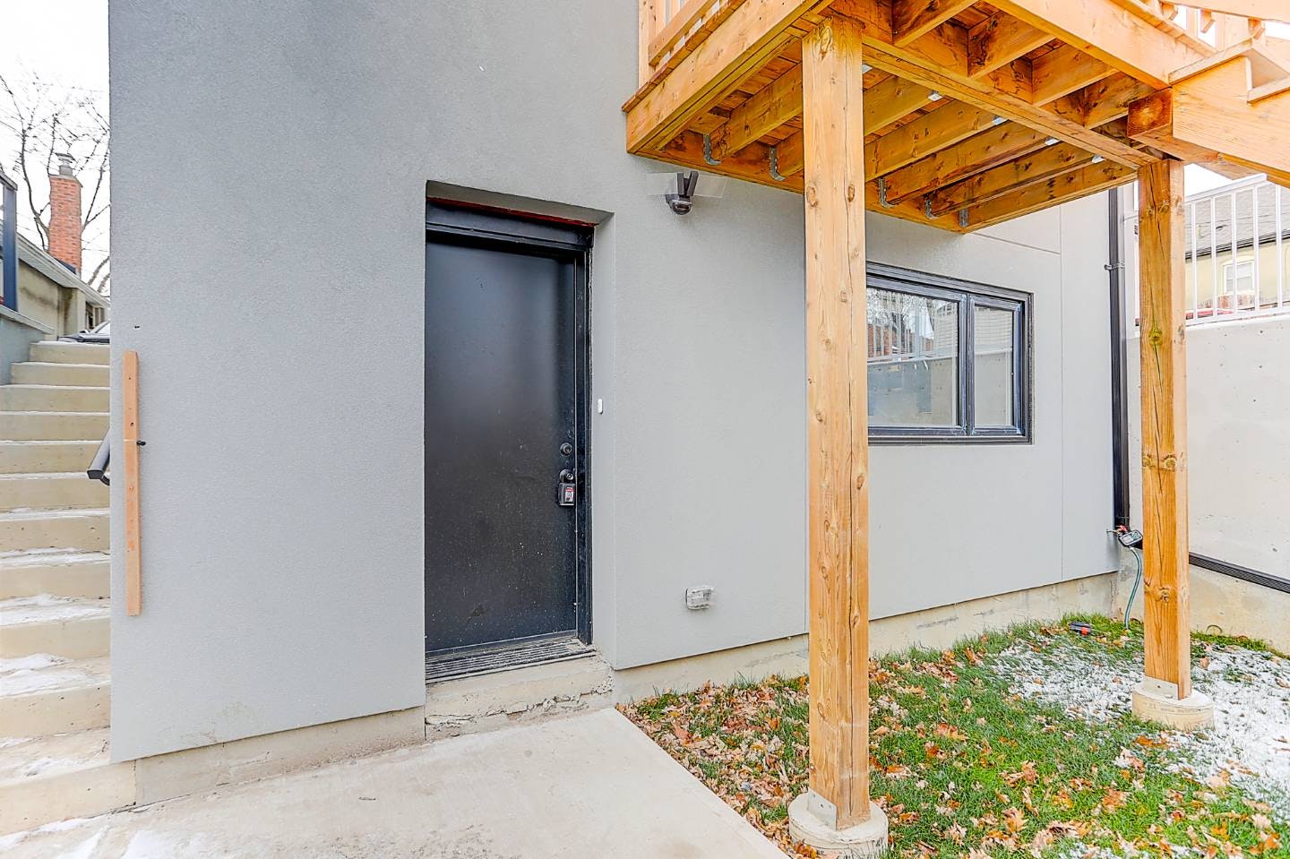 Lower-2071 Keele Street, Toronto, ON, M6M 3Y8 - 25