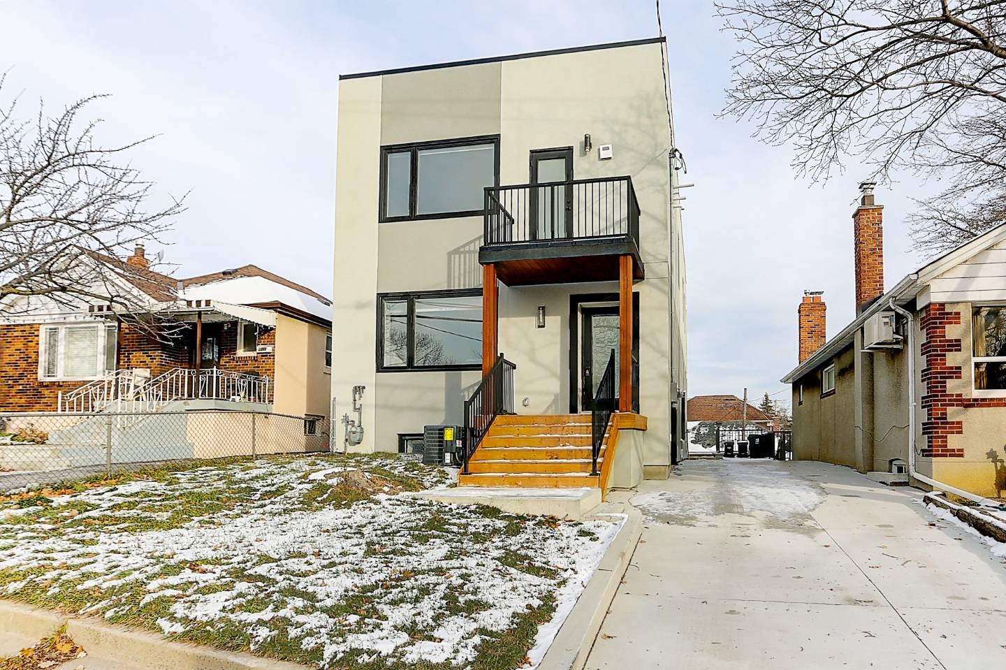 Lower-2071 Keele Street, Toronto, ON, M6M 3Y8 - 28