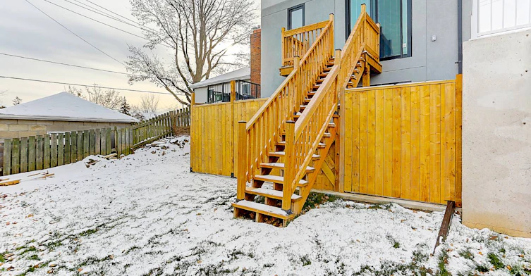 Lower-2071 Keele Street, Toronto, ON, M6M 3Y8 - 23