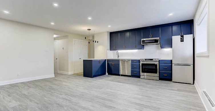 Lower-2071 Keele Street, Toronto, ON, M6M 3Y8 - 6