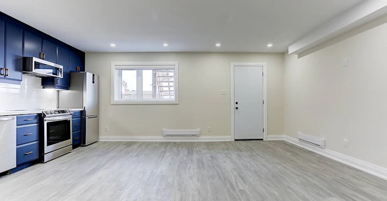 Lower-2071 Keele Street, Toronto, ON, M6M 3Y8 - 9