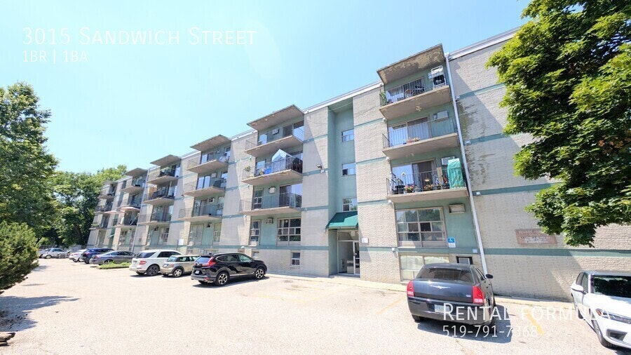 3015 Sandwich Street, Windsor, ON, N9C 1A5 - 13