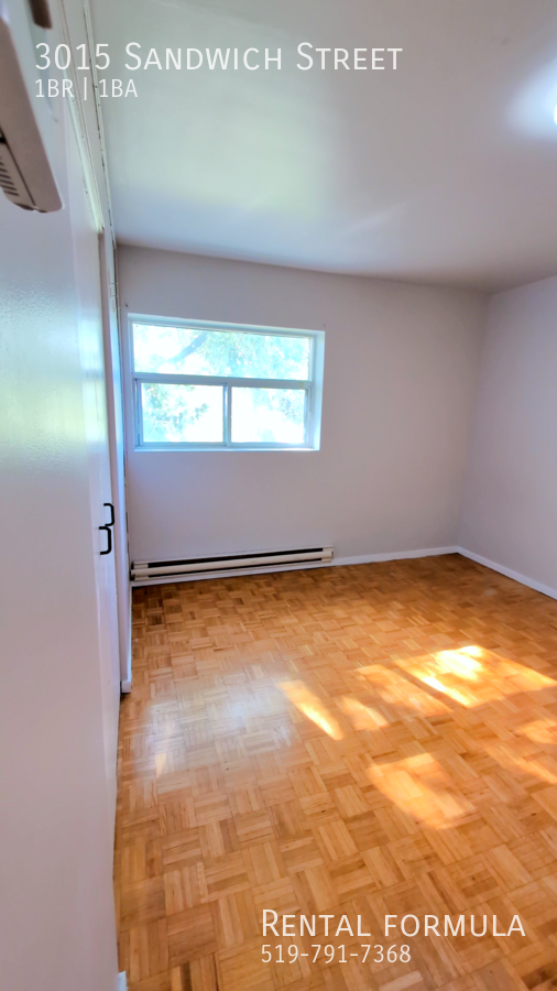 3015 Sandwich Street, Windsor, ON, N9C 1A5 - 8