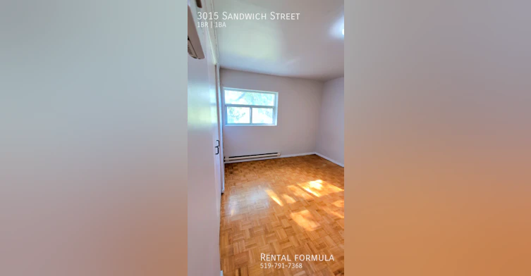 3015 Sandwich Street, Windsor, ON, N9C 1A5 - 8