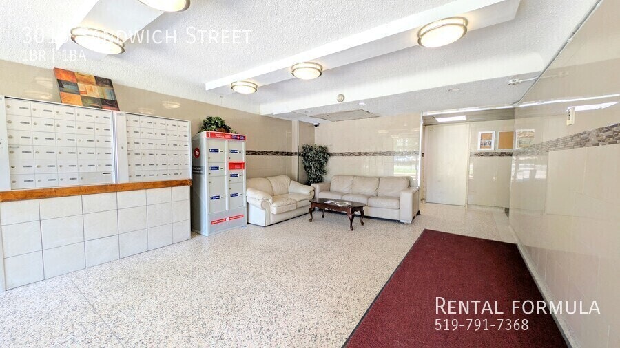 3015 Sandwich Street, Windsor, ON, N9C 1A5 - 2