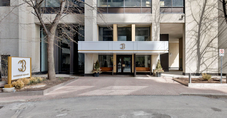 2208-33 Harbour Square, Toronto, ON, M5J 2G2 - 49