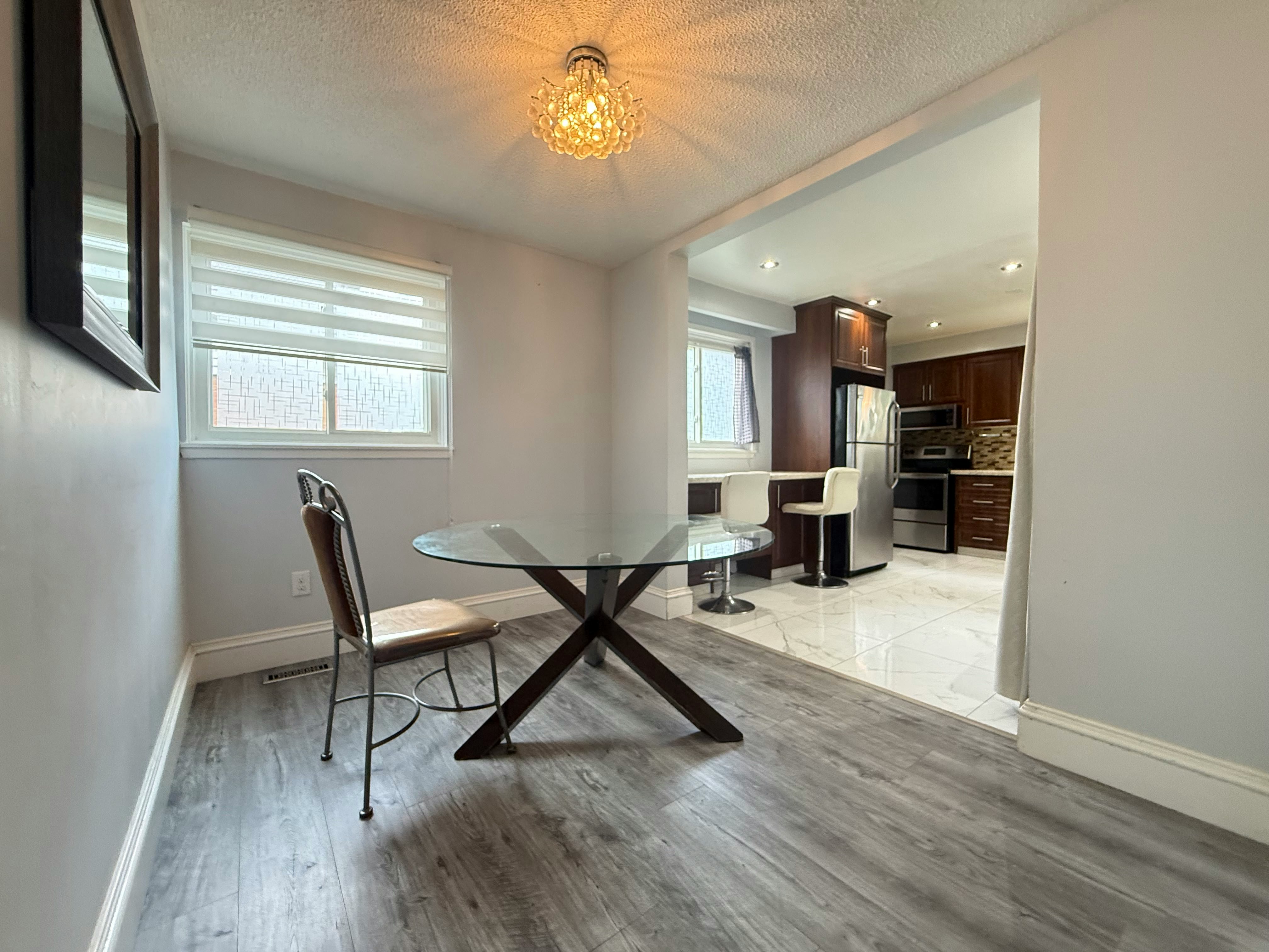 70 Jill Crescent, Brampton, ON, L6S 3J2 - 3