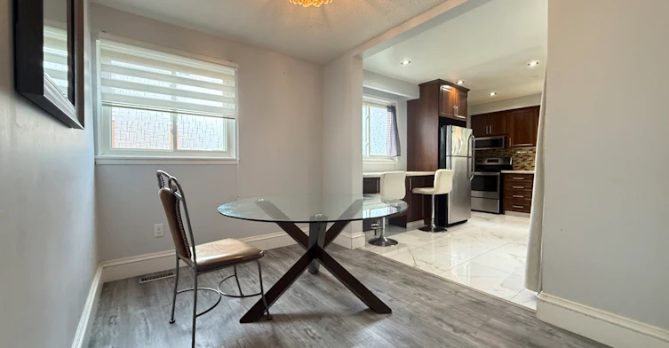 70 Jill Crescent, Brampton, ON, L6S 3J2 - 3