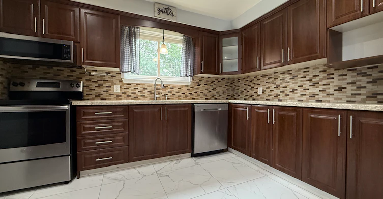 70 Jill Crescent, Brampton, ON, L6S 3J2